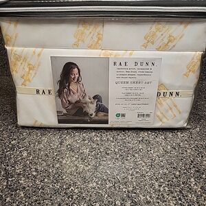 NEW Rae Dunn Enchante QUEEN Halloween Sheets Sheet Set Orange Spooky Skeletons